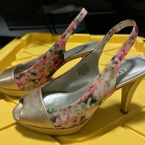 Anne Klein Pink Floral Peep-Toe Heels